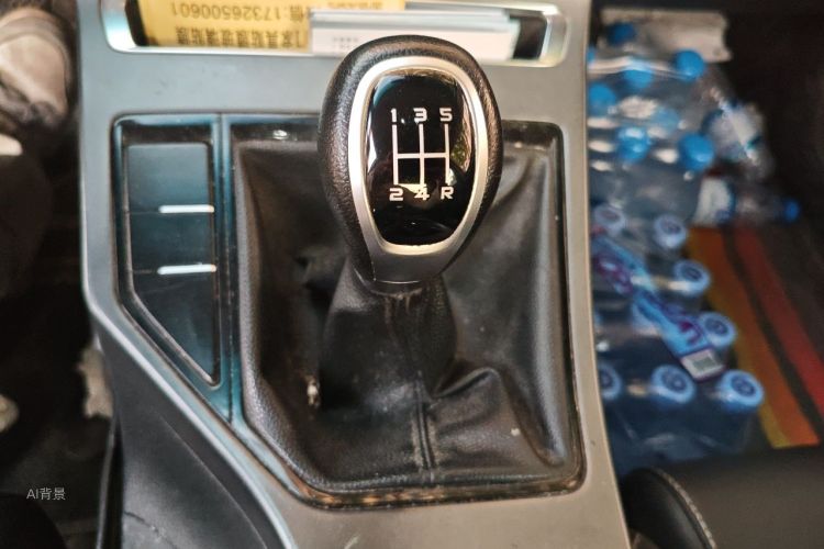 GEELY Emgrand 2020 car image #16