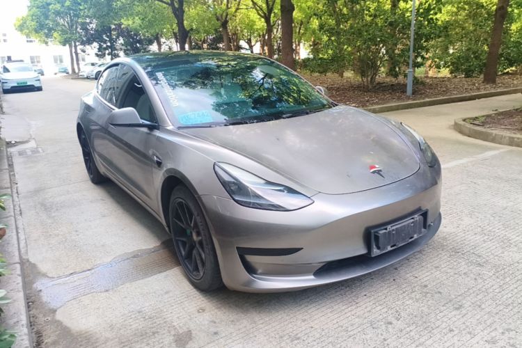 Tesla Model 3 2023 car image #6