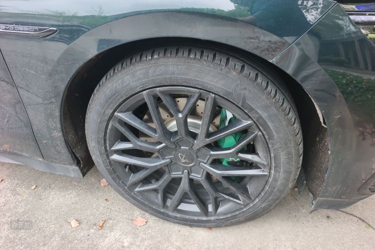 BYD Han 2022 صورة سيارة #9