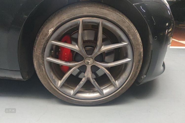 Tesla Model 3 2022 car image #9