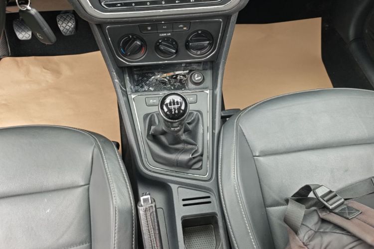 Volkswagen Lavida 2016 car image #14