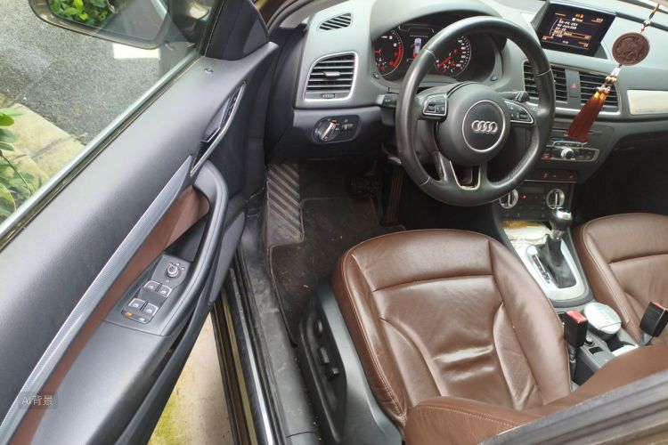 Audi Q3 2015 #18 Audi Q3 2015 car image #18