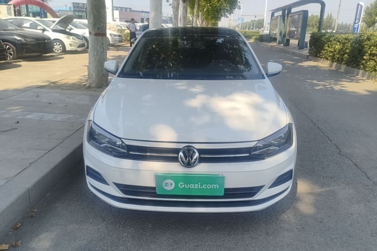 Volkswagen Polo 2020 car image #3