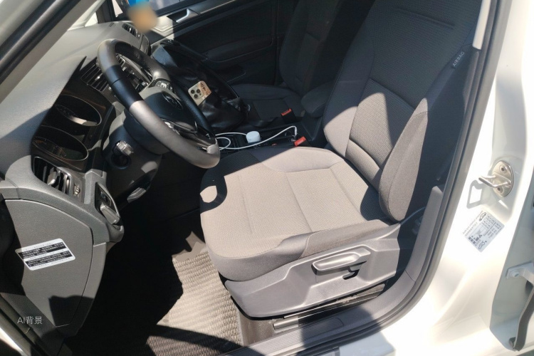 Volkswagen Golf 2016 car image #17