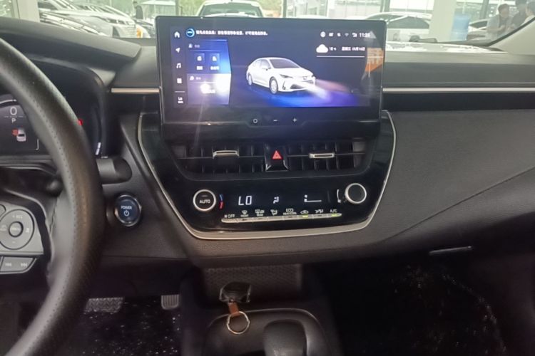 Toyota Corolla 2023 car image #13