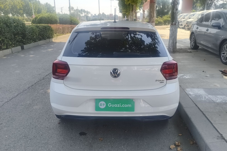 Volkswagen Polo 2020 car image #6