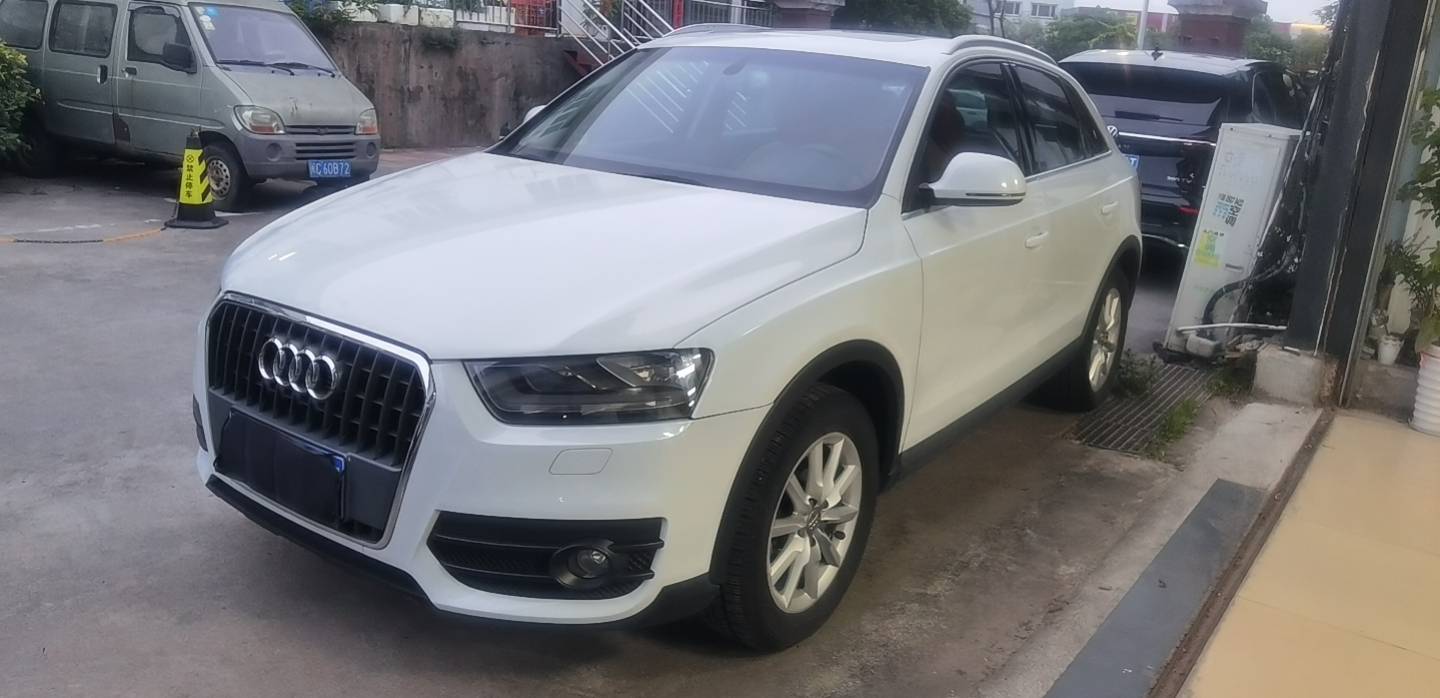 Audi Q3 2014 Audi Q3 2014 car image