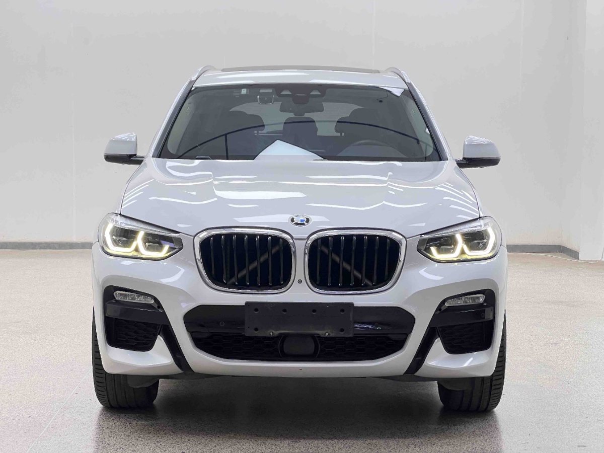 BMW X3 2018 car image #2