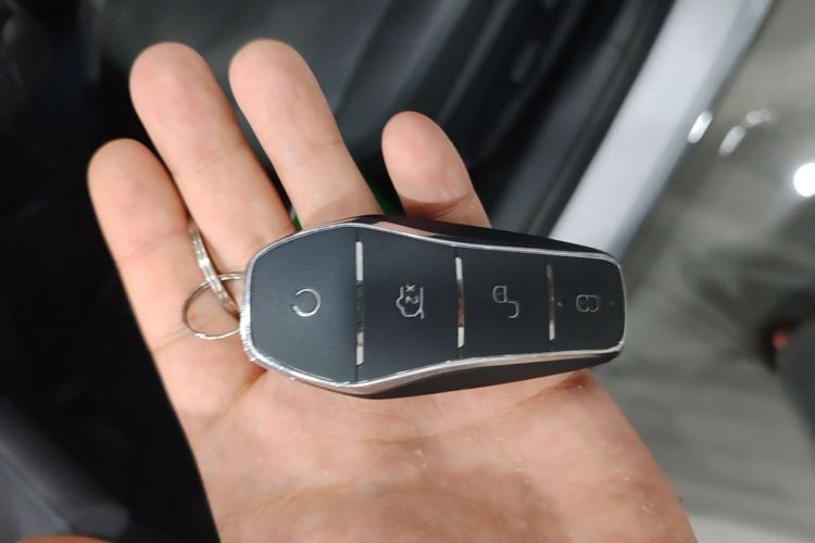 BYD Yuan Plus 2025 car image #9