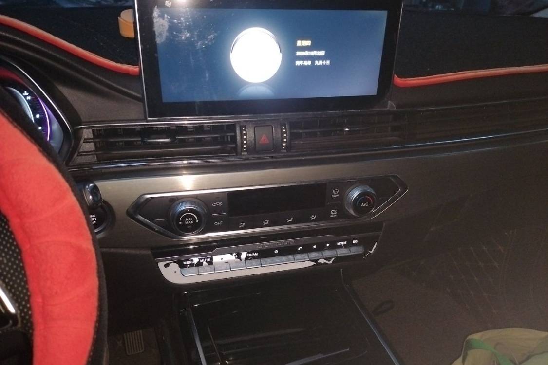 Jetour X70S 2019 #26 Jetour X70S 2019 car image #26