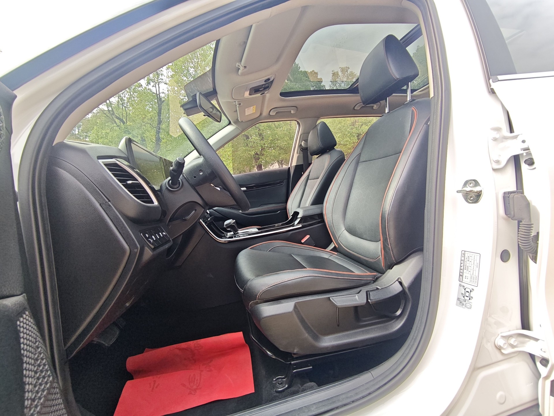 Kia Seltos 2023 immagine di auto #7