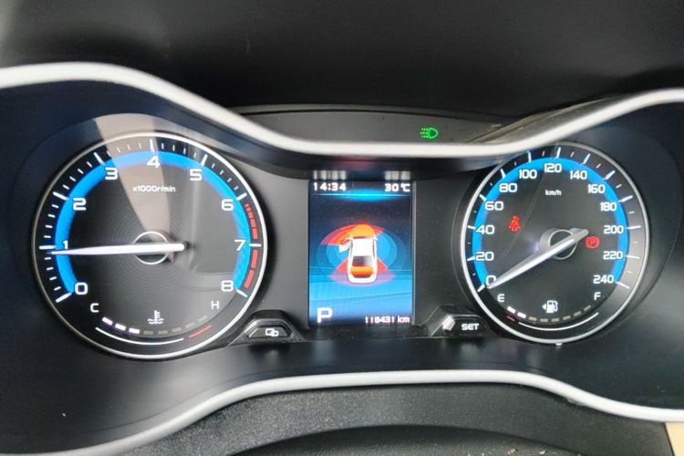 GEELY Emgrand 2018 #12 GEELY Emgrand 2018 car image #12