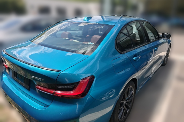 BMW 3 Series 2024 car image #7