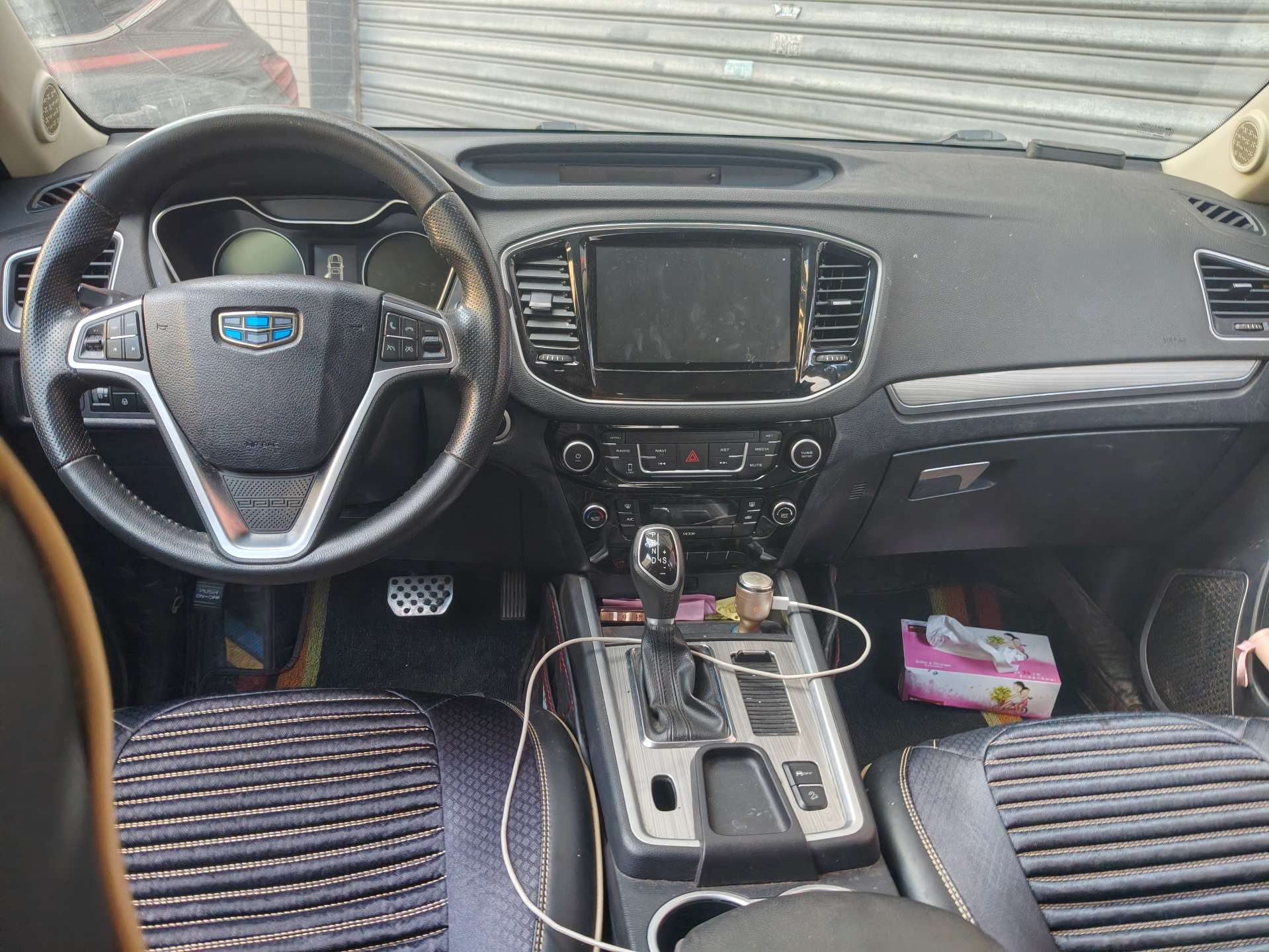 GEELY Vision X6 2017 #4 GEELY Vision X6 2017 car image #4