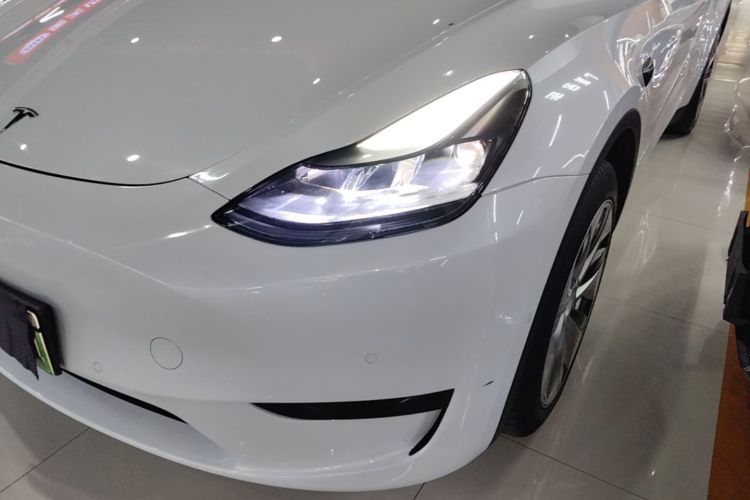 Tesla Model Y 2023 #23 Tesla Model Y 2023 car image #23