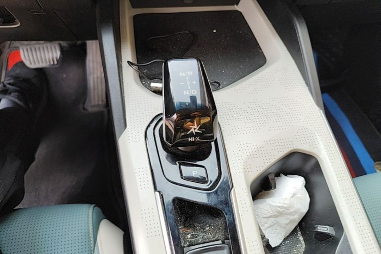 GEELY Emgrand L HiP 2022 immagine di auto #16