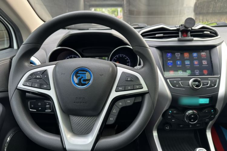 BYD Yuan New Energy 2019 car image #13