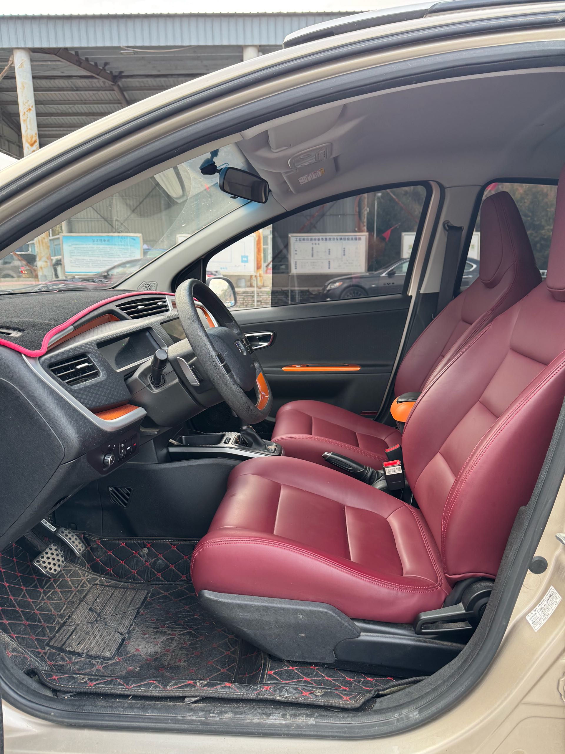 GEELY Vision X6 2018 #2 GEELY Vision X6 2018 car image #2