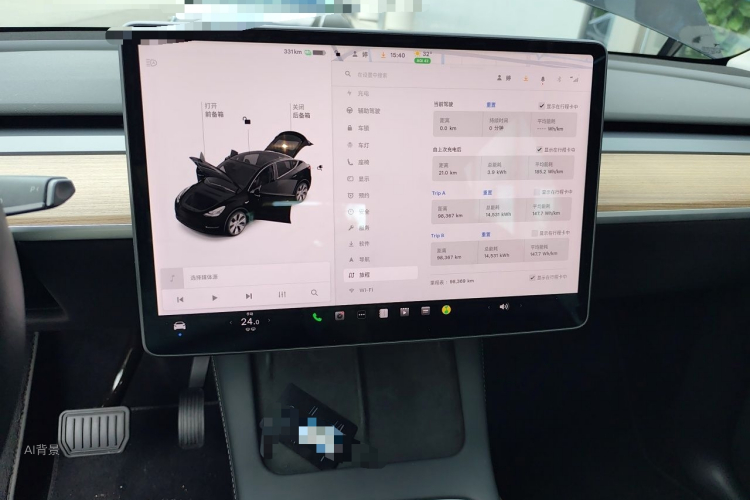 Tesla Model Y 2021 #15 Tesla Model Y 2021 car image #15