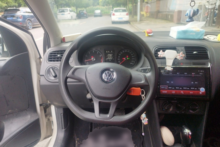 Volkswagen Polo 2018 #11 Volkswagen Polo 2018 car image #11