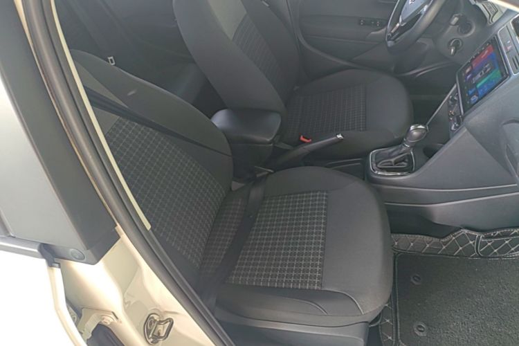 Volkswagen Polo 2016 #24 Volkswagen Polo 2016 car image #24