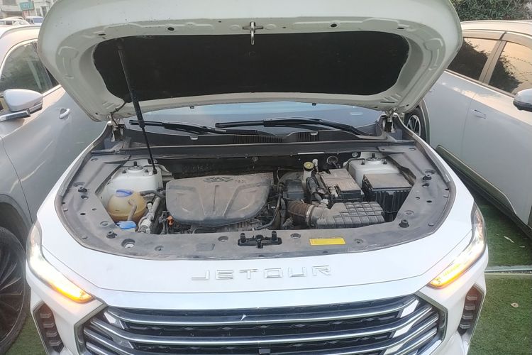 Jetour X70 PLUS 2022 car image #22
