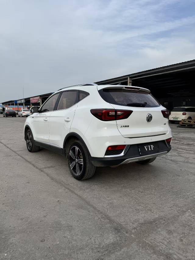 MG ZS 2017 #5 MG ZS 2017 car image #5