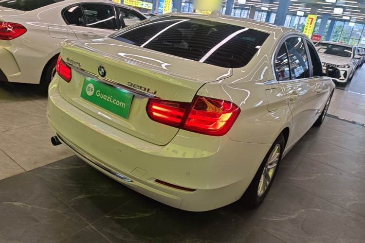 BMW 3 Series 2015 #7 BMW 3 Series 2015 car image #7
