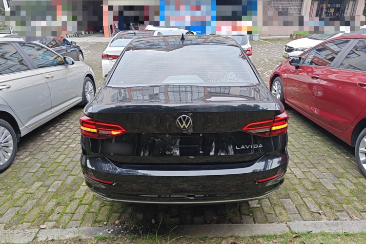 Volkswagen Lavida 2021 car image #6