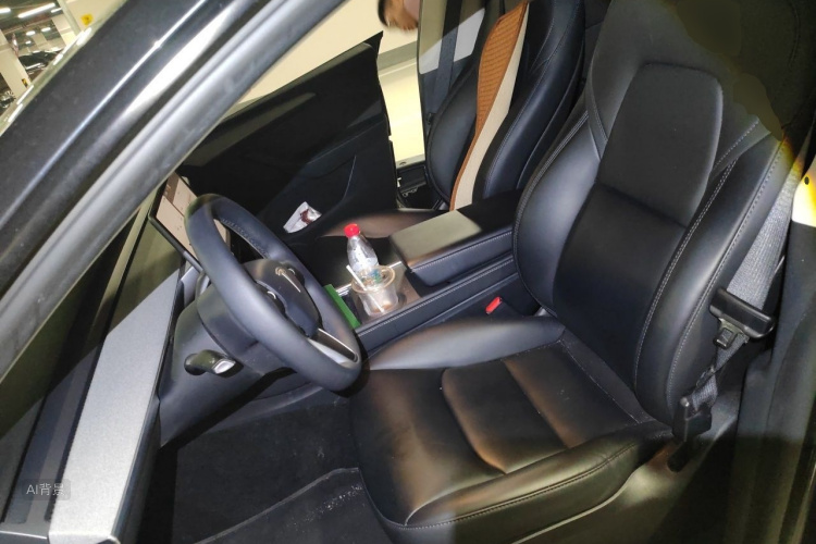 Tesla Model Y 2024 #17 Tesla Model Y 2024 car image #17