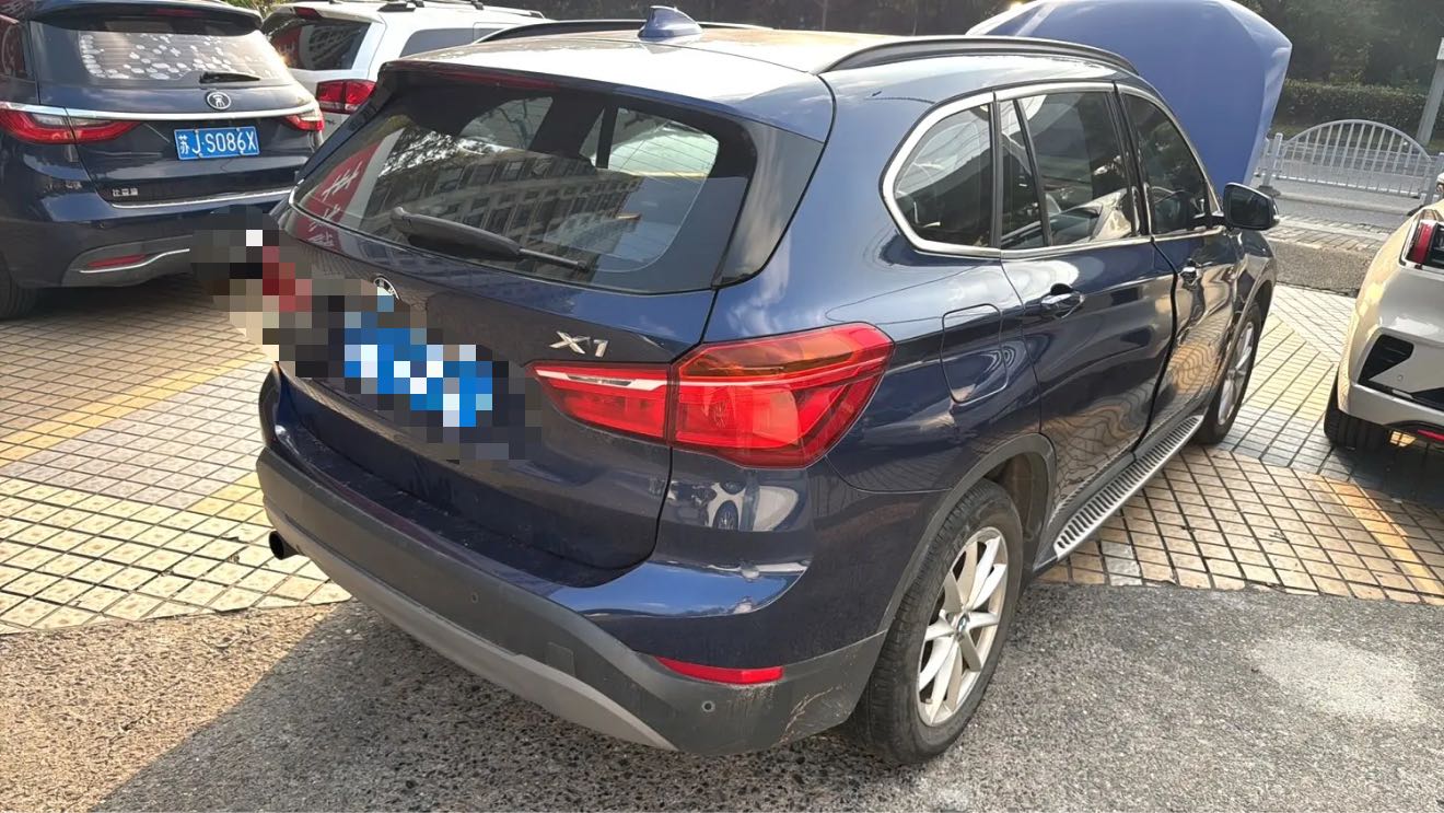 BMW X1 2017 #4 BMW X1 2017 صورة سيارة #4