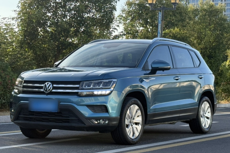 Volkswagen Tharu 2019 car image #2