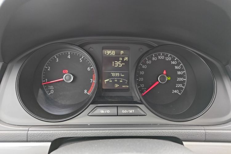 Volkswagen Lavida 2022 car image #16