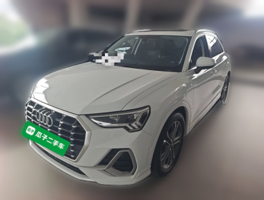 Audi Q3 2022 car image 