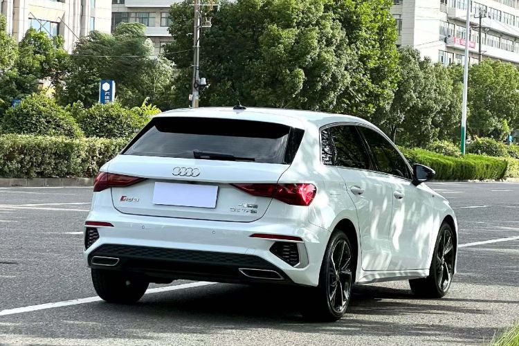Audi A3 2021 car image #9