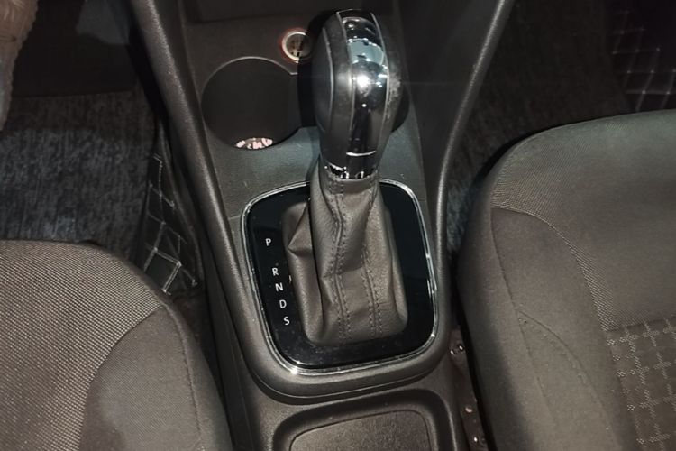 Volkswagen Polo 2018 #14 Volkswagen Polo 2018 car image #14