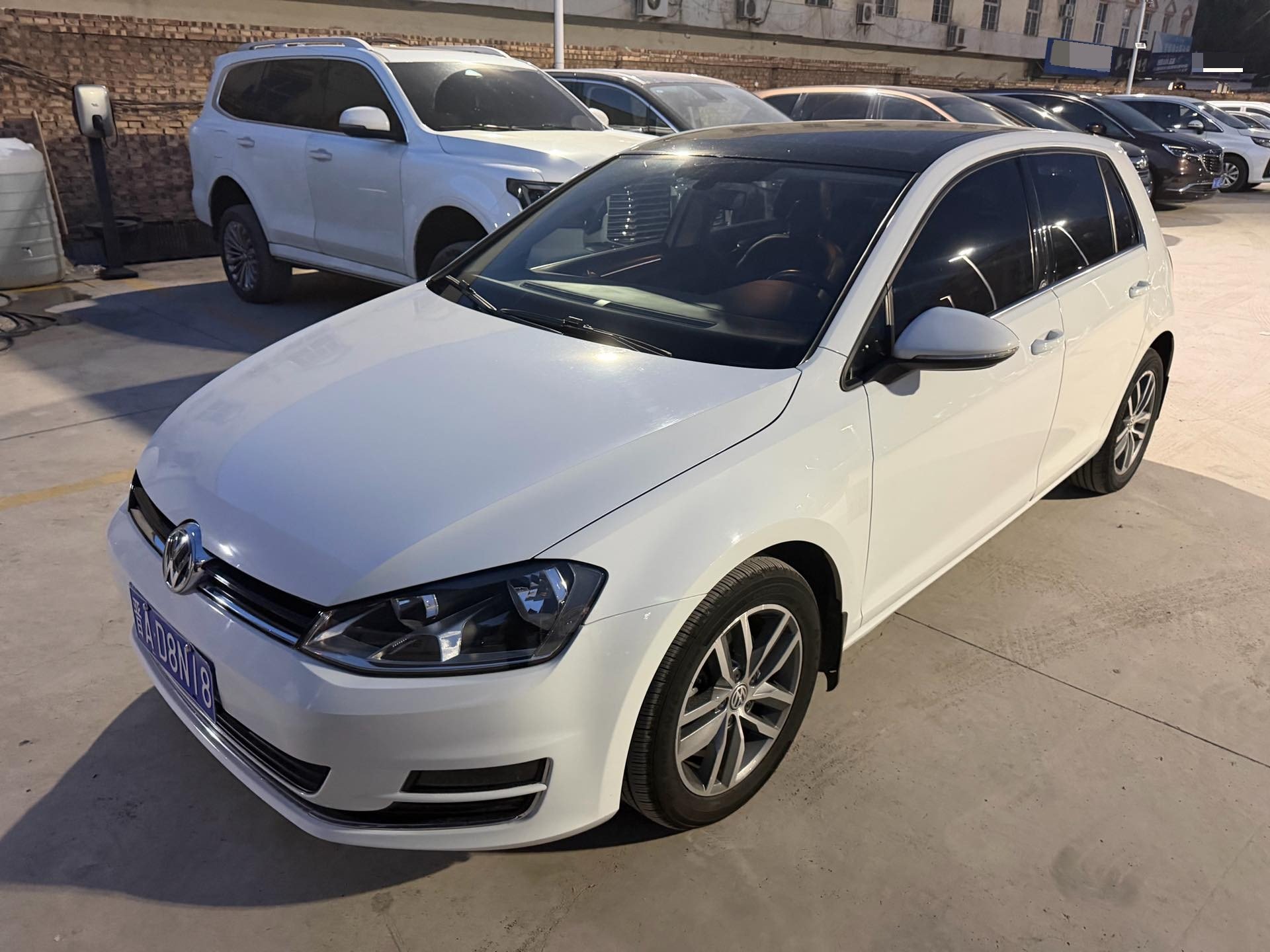 2016 car image 