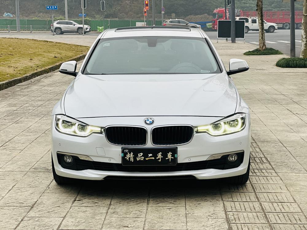 BMW 3 Series 2017 car image #2