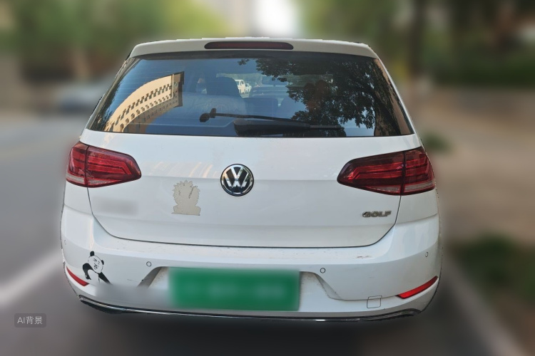 Volkswagen Golf 2019 car image #6