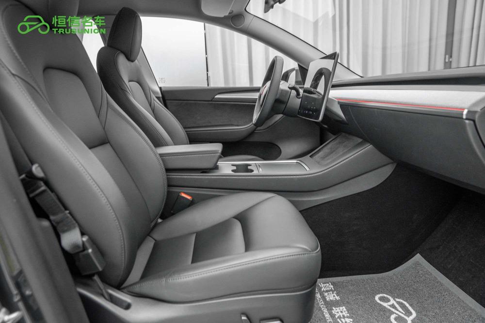 Tesla Model Y 2024 #18 Tesla Model Y 2024 car image #18
