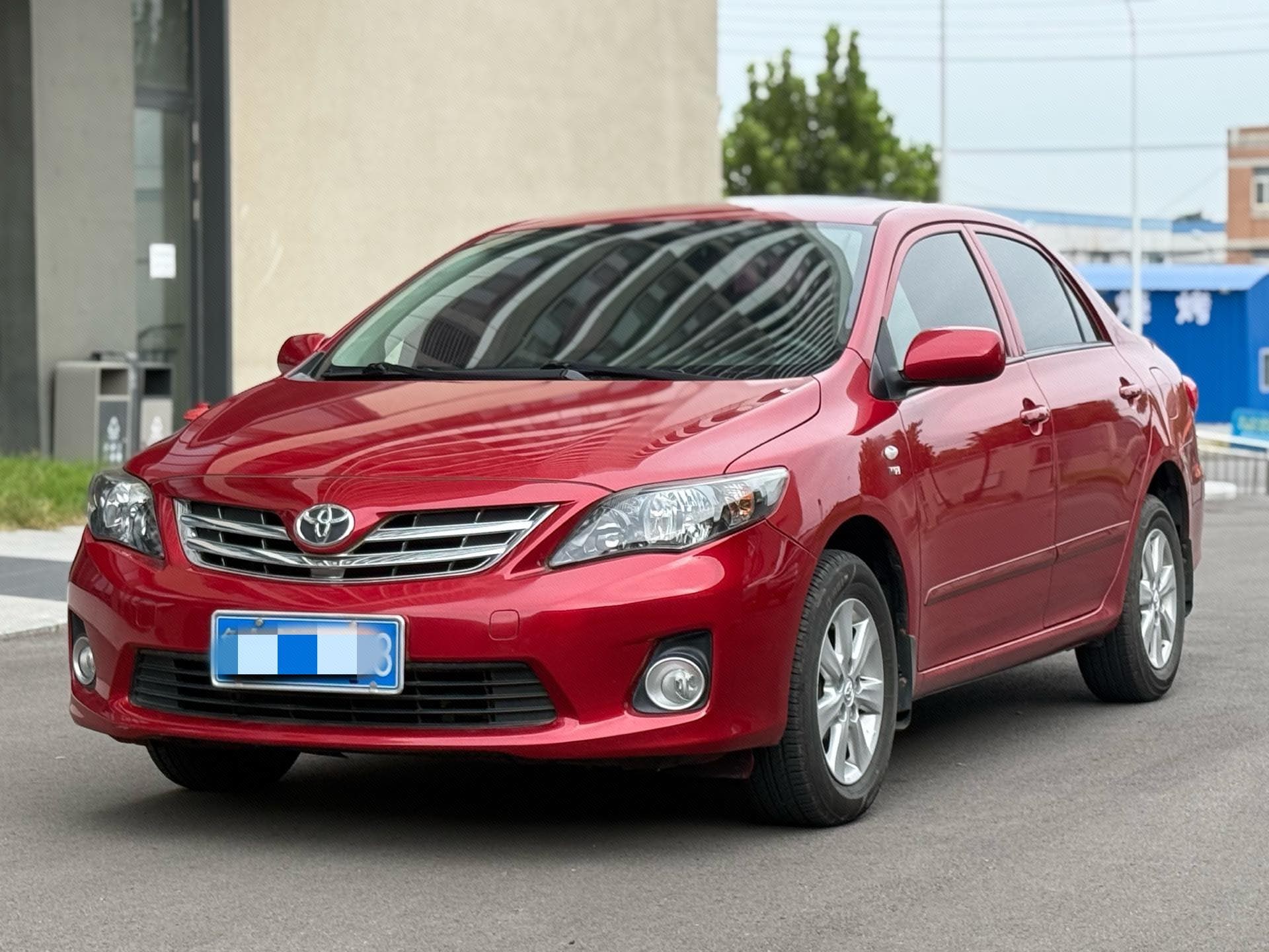 Toyota Corolla 2013 Toyota Corolla 2013 car image