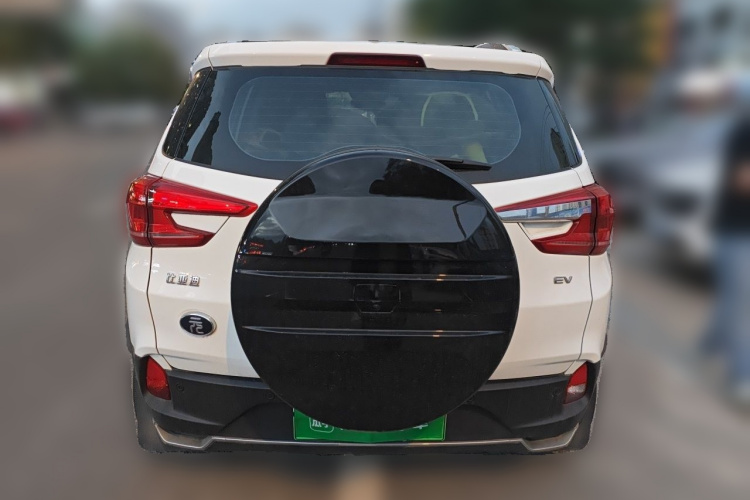 BYD Yuan New Energy 2019 #6 BYD Yuan New Energy 2019 car image #6