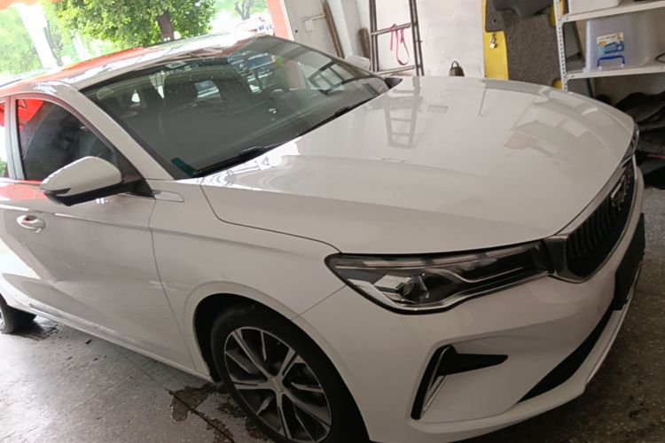 GEELY Emgrand 2024 #4 GEELY Emgrand 2024 image de voiture #4