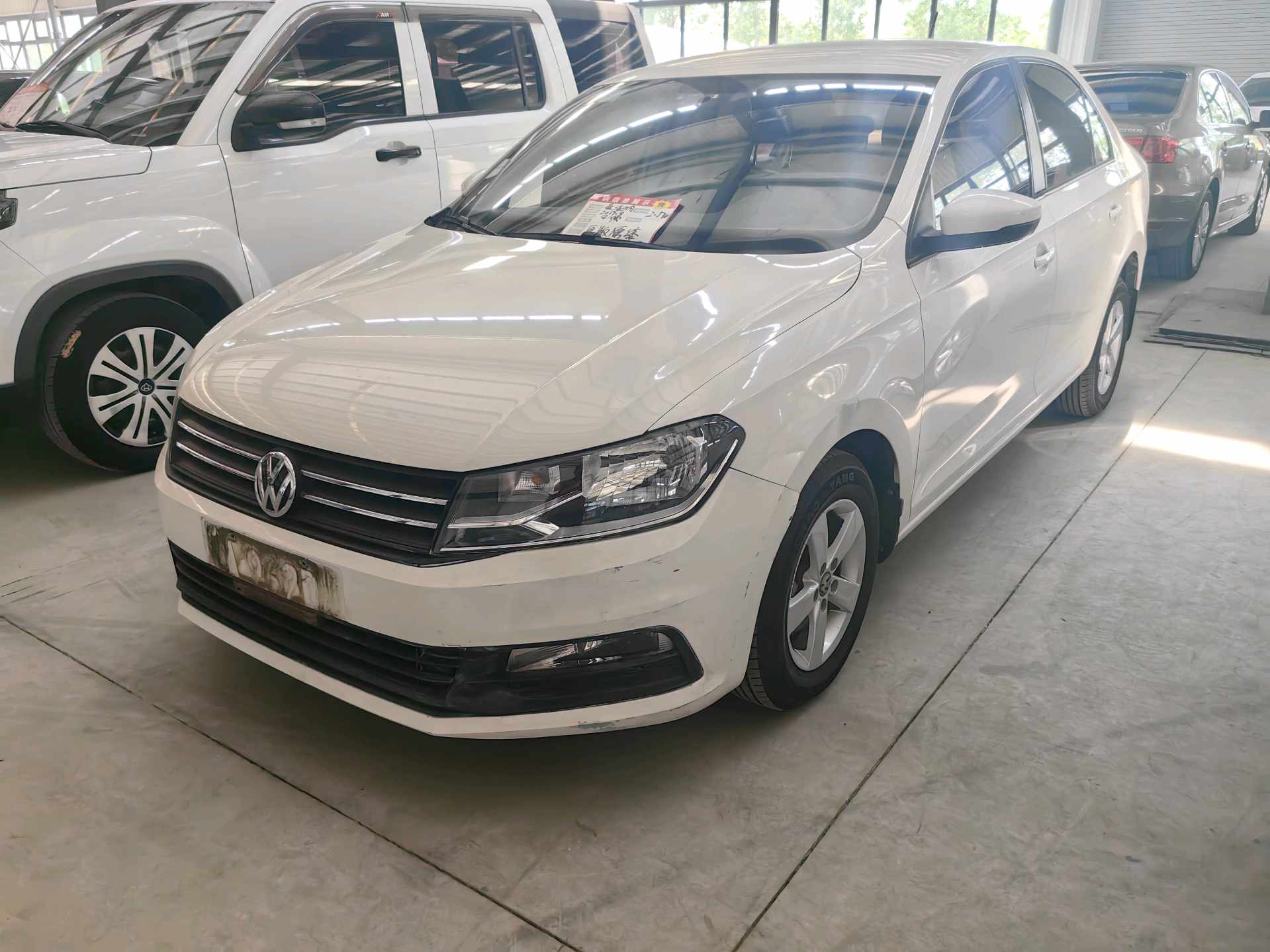 Volkswagen Santana 2017 car image 