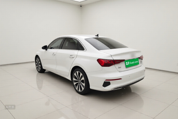 Audi A3 2022 صورة سيارة #5
