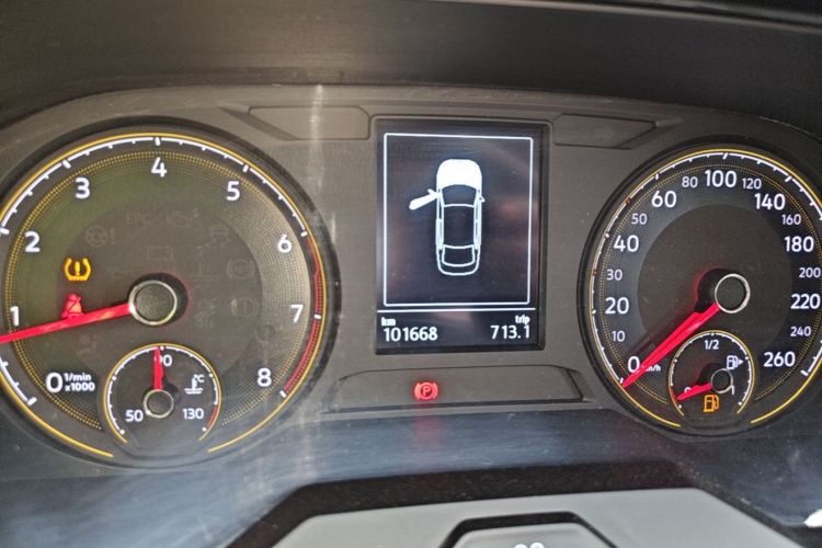 Volkswagen Lavida 2020 car image #12
