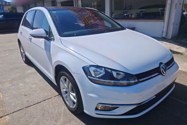 Volkswagen Golf 2018 imagem de carro #4