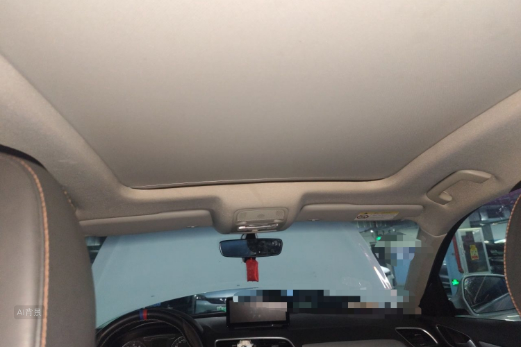 Audi Q3 2018 car image #20