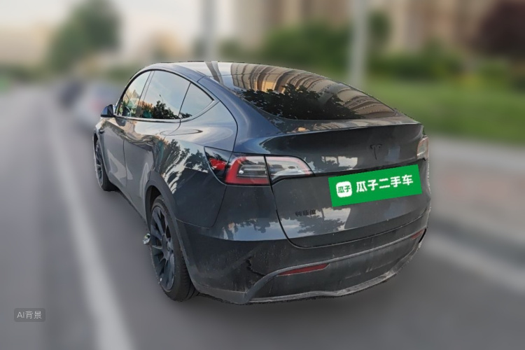 Tesla Model Y 2024 #5 Tesla Model Y 2024 car image #5