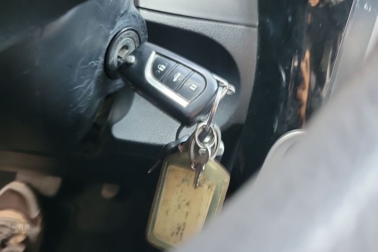 Toyota Corolla 2019 #10 Toyota Corolla 2019 car image #10